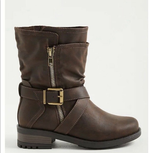 Women’s Moto Boots - Picture 2 of 3